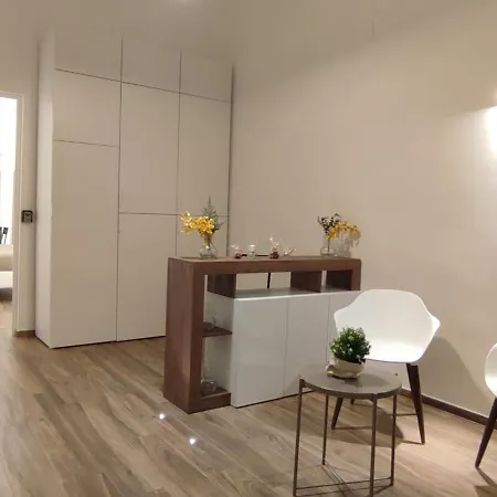 招待所 Silvany House