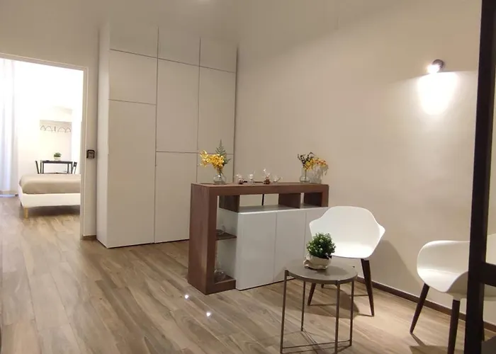 ゲストハウス Silvany House