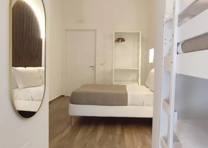 ゲストハウス Silvany House 3*