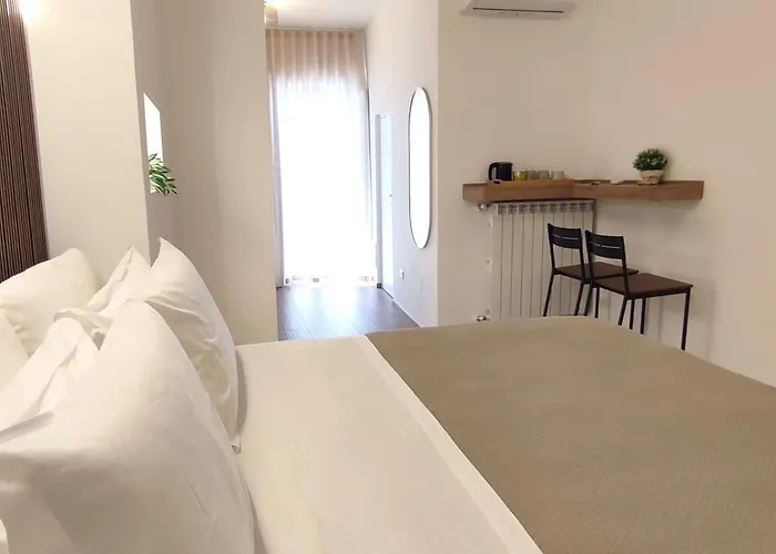 ゲストハウス Silvany House バーリ